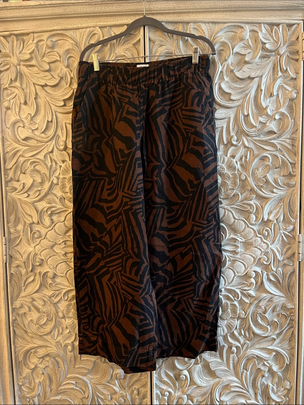Nicole Miller Linen Pants